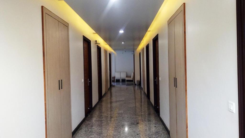 Alankrita Suites & Party Halls Мірут Екстер'єр фото